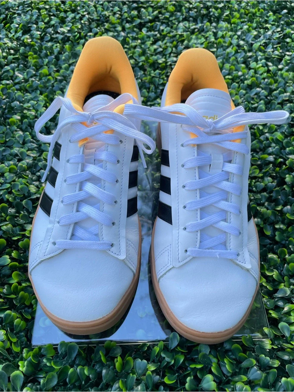 adidas White Sneakers with Black Stripes and Yellow Lining, size 7.5